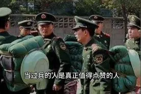 退伍武警老兵半夜空手搏斗两名持刀歹徒，正能量传播感谢平台推荐视频封面
