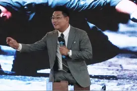 我没有双腿，但我用双手走着脚下的路。如果有一天我连双手也失去，我将用心走完我的人生@陈州工作室 #无腿勇士陈州视频封面