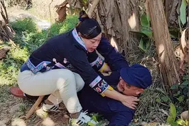老头，你不是说你很厉害吗？搞不定他们两个视频封面