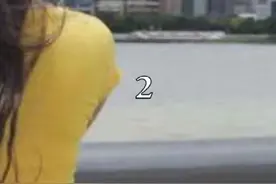 爸爸每天接送23岁女儿上下班，背后的原因...#接送孩子  #下班  #父亲  @谢谢你来了-超级播视频封面