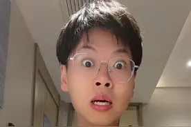 你们得王者多少g啊#荣耀萤火计划视频封面