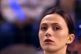 “优雅，永不过时”俄罗斯跳高女皇库尔金娜2米03摘金，姐姐撩头发一瞬间我人没了。。 #奥运会上的神仙颜值 #跳高 #库尔金娜视频封面