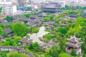 花洲书院百花洲公园免费开放了，优美的景色让人流连忘返视频封面