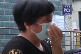 8月18日，河南郑州，儿子离家出走3年，父母查核酸检测发现踪迹，找到他的那一刻父母爱恨交加痛哭流涕#父母 视频封面