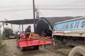 遇事不要慌，拿出手机，拍着抖音后再申请救援😄😄视频封面