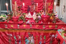 良呈吉日，神恩浩荡，答谢众神，平安吉祥，出入平安，生意兴隆…视频封面