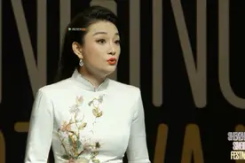 云南花腰彝族民歌《天上雾腾腾》演唱/袁筱璇  钢琴艺术指导/邓视频封面