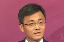 【清华老师开学演讲“失败的三种功能” 最后建议很暖心】9月3日，在清华大学开学典礼上，一段开学演讲走红。教师代表梅赐琪没有讲成功，而是讲失败。在他看来，与成功相比，失败能带给人更多可能性。视频封面