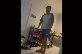 当你老公半夜劝你别吃夜宵的时候。视频封面