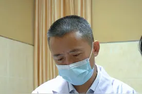 指甲凸起来，是什么原因#健康 #健康科普 视频封面