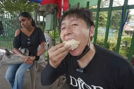 终于实现榴莲自由了，斯里兰卡的榴莲太逆天了，简直白菜价视频封面
