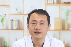 #乳腺炎 发烧还能不能母乳喂养？#关爱女性健康 #李杰主任说乳腺 #医学科普 视频封面