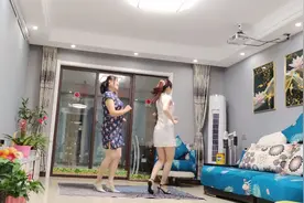 母女双人广场舞《燃烧的爱火》16步简单易学视频封面