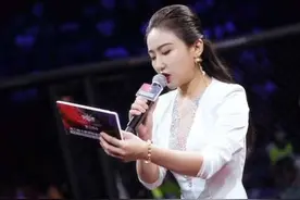 谁说女生震不住拳台#搏击女主持冬妮 #UFC #美女拳击视频封面