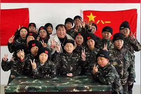 战狼军事冬令营，模拟长清湖战役，让孩子们体验一下视频封面