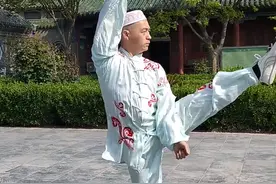 古都开封黄派查拳代表人物-丁知非先生演练十路弹腿视频封面