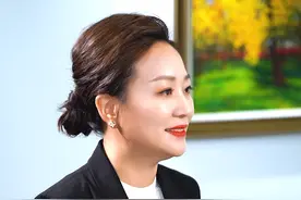 舒同的圈，启功的竿，溥濡的尖，你更爱哪个？#胡馆长聊书画  #书法 #对比 #汉字 #传统文化 #涨知识 视频封面
