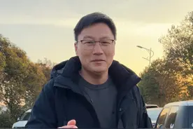 人勤春来早，奋斗正当时， 让我们一起昂首阔步，团结奋进，一起奔赴更美好的春天！#村干部 #乡村振兴在路上视频封面
