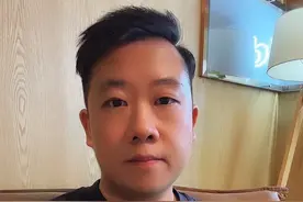 关税落地，黄金怎么走 #黄金 #金价 #国际金价 #金价行情 #米哥聊财经视频封面