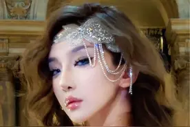 “终其一生 你都在创造一个名为你自己的艺术品”#天秤座 #巴黎歌剧院视频封面