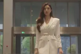 投票～你喜歡哪国的？#挑战各国女总裁#大女主 #女性力量 #新中式 #高跟鞋视频封面