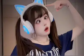 又来跳舞啦～#火线妹 #卡点舞 #游戏主播 @CF萱萱视频封面