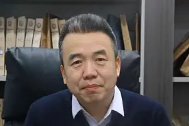 明明都没证，凭啥就我一个是违建？#法律咨询 #法律常识 #土地征收 #违建#违建拆除视频封面