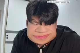 《粉丝的投稿日常》 分享给你们爱吃肯德基的朋友#内容过于真实 #精神状态belike #记录真实生活 #直播 #蒋事长视频封面