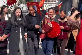 35年的思念和等待，终于团圆了！#寻亲 #认亲 #台州寻亲团视频封面