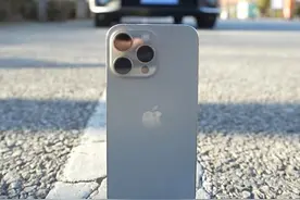 iPhone能当汽车钥匙你知道吗#applecarkey  #宝马5系视频封面