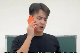 当你和兄弟互相伤害 #意想不到的结局 #学生的迷惑行为 #上课日常 #受不了一点视频封面