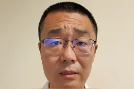 吃他汀降脂药，血脂不达标，为什么要加依折麦布？医生告诉你答案。#高血脂 #血脂 #他汀 #依折麦布 #医学科普视频封面