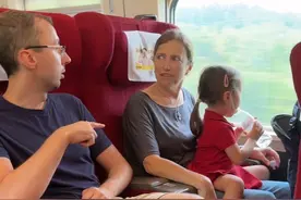 带婆婆去了熊猫基地，Sophie的愿望清单。#换种方式记录生活视频封面
