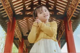 走廊怎么拍 #拍照技巧 #拍照姿势不重样 #走廊 #抖音摄影美学大赏视频封面