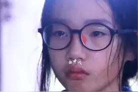 春蚕到死丝方尽，蜡炬成灰泪始干，癌症老师插胃管上课，承诺学生一起完成高考，忍痛坚持三个月#瞬间戳中泪点 #致敬老师视频封面