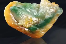 三色翡翠挑战国风设计，看一看你更支持谁？#玉出抖in、#定制许愿池、#上抖音定制你的专属玉石#经鼎翡翠#玉雕设计