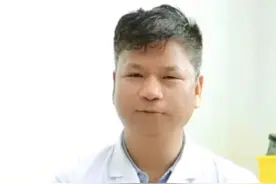 孤独症患儿没有“自愈”可能 家长要尽早就医康复治疗#中医 #家长必读 #星星的孩子 #科普一下 #孤独症视频封面