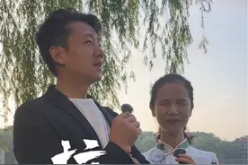 李仓卯和董丽娜在西湖为您读诗 懂你朗诵组合为您朗诵《晓出净慈寺送林子方》《饮湖上初晴后雨》其二#懂你朗诵组合