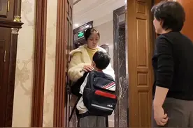 何其有幸遇此嫂子，对小叔子如同自己的孩子，婆婆我即使被训，也很幸福#随拍随发 #家庭日常 #暖心#叔嫂日常 @抖音短视频 @DOU+小助手视频封面