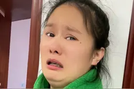宁哥哥的姑姑在亲人的泪目下，无力的挣扎着，像蜡烛一样即将燃尽，却没办法救她，太痛苦了😭#记录真实生活 #元元的日常 #感恩遇见 #感谢兄弟姐妹们的支持和陪伴视频封面