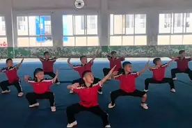 萌娃们打拳好帅呀！这么可爱的娃娃们！视频封面