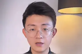 余琦道歉，开使馆车，有豁免权…公职的特权不是对民众傲慢的底气 #开使馆车叫嚣有豁免权的女子道歉 #聚v计划  那优越感，收一收。视频封面