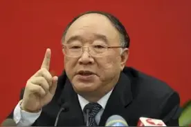 黄奇帆老先生谈房地产的未来五大调整，破产重组，合并退出视频封面