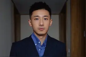 #主持人 #变装 #西装 #反差  今日分享亲和力穿搭视频封面