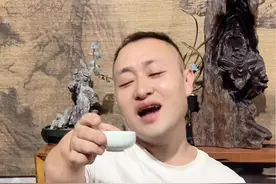 心中藏着多少爱和愁 想要再次握住你的手#热门音乐🔥 #抖音热歌 #晚秋视频封面