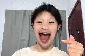 好爽#小学生 #学生的迷惑行为 #学生的精神状态 #不想上学视频封面