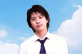 好色就是男人的天性，看到美女眼睛都直了#十八岁的天空视频封面