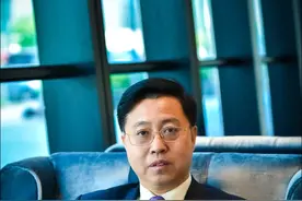 巴黎奥运开幕式上断头皇后玛丽 背后的故事#巴黎奥运会 #断头皇后玛丽 #巴黎奥运会开幕式 #路易十六 #故事营销 @抖音短视频视频封面