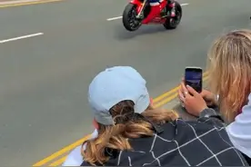 油门掌控生死线，放手刹那忘忧烦，速度这东西真的能忘却一切烦恼吗？#曼岛TT