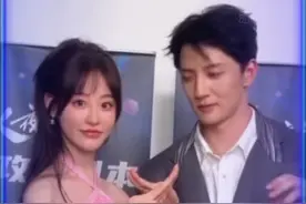 大家也不放过这俩人机啊！真的要笑死了#永夜星河 #祝绪丹 #杨仕泽 #虞书欣 #丁禹兮视频封面